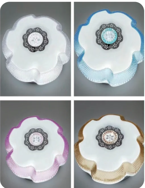 Plafonnier décoratif en plastique — modèle Y65361